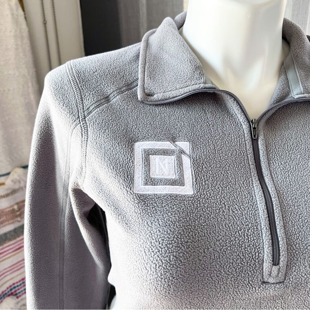 Patagonia Women's Micro D® 1/4-Zip Grey Pullover Sweater Women’s Medium - Picture 4 of 12